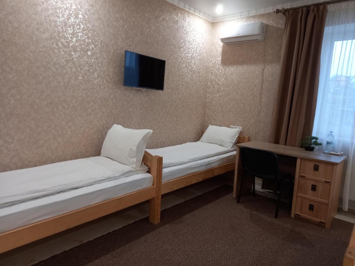 Готель River House Umanʼ Eksteriør bilde