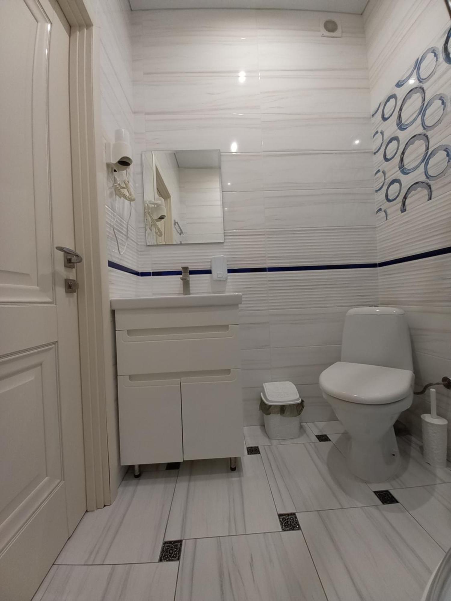 Готель River House Umanʼ Eksteriør bilde